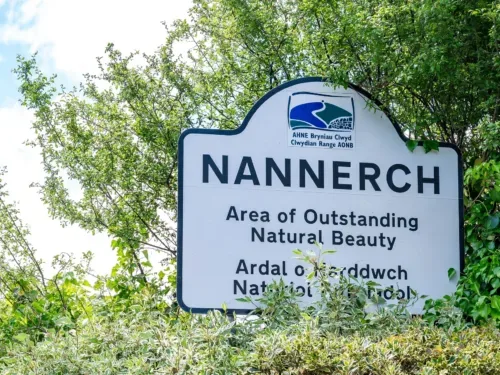 Local Sign For Nannerch